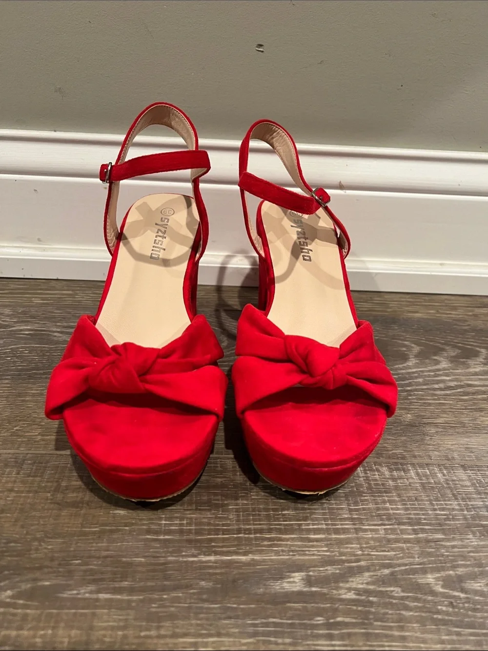 N/A red suede